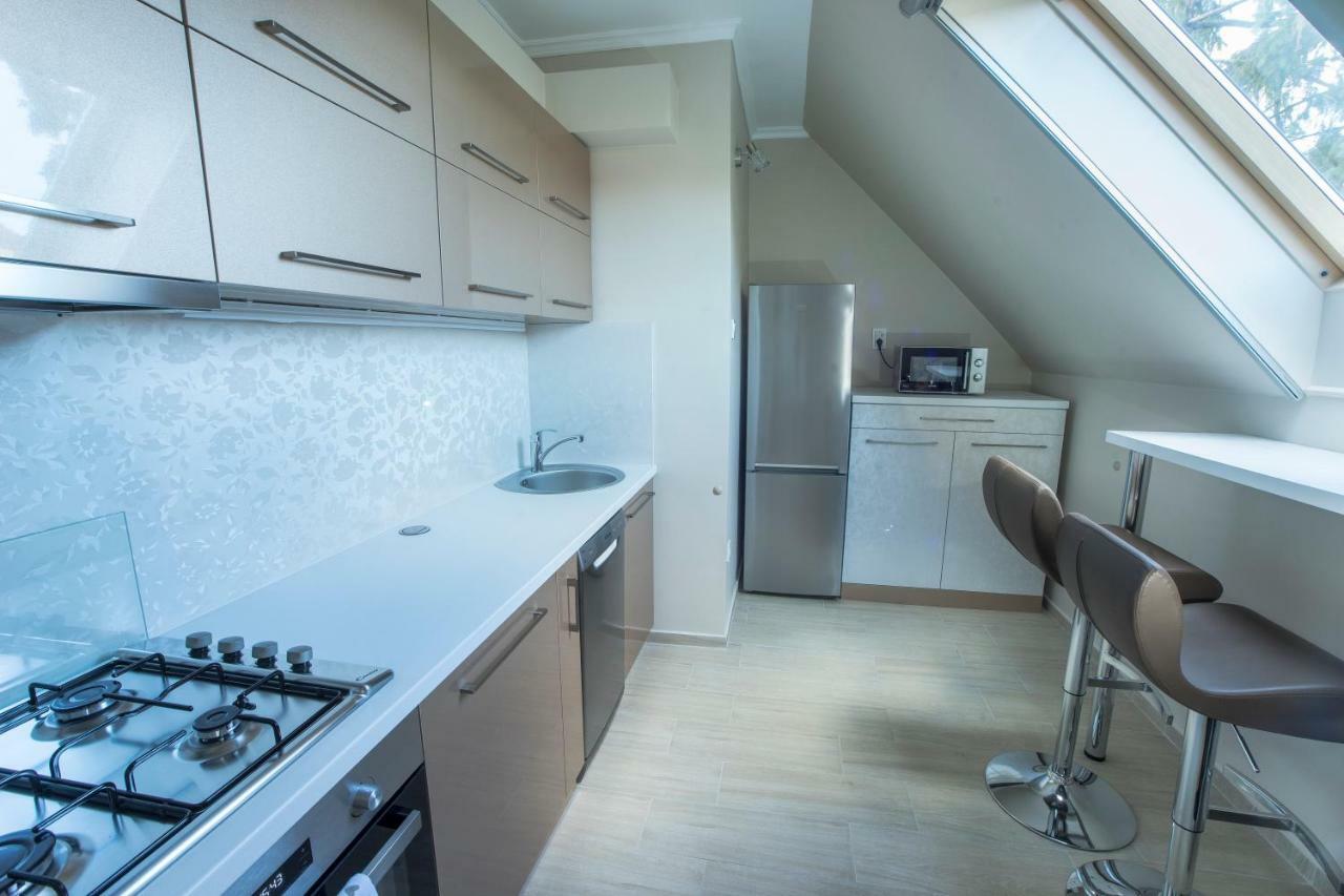 Glamour Apartman Apartment เอ็กเกอร์ ภายนอก รูปภาพ